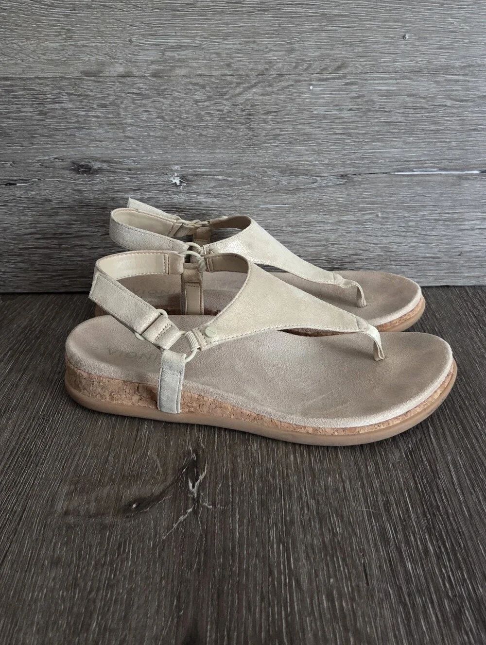 VIONIC Kirra II Suede Leather T-Strap Wedge Sandals 8